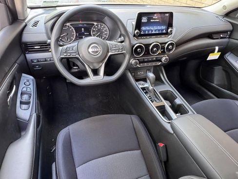 New 2025 Nissan Sentra SV w/ Trunk Package FWD image 20