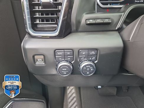Certified 2023 GMC Sierra 1500 Denali w/ Technology Package AWD/4WD image 20