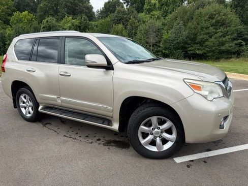 Used 2013 Lexus GX 460 w/ Comfort Plus Pkg AWD/4WD image 2