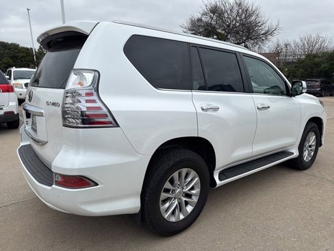 Used 2022 Lexus GX 460 Premium w/ Premium Package image 5
