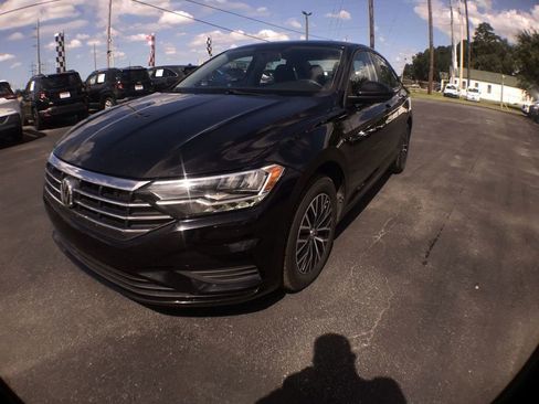 Used 2021 Volkswagen Jetta S image 1