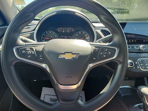 Used 2024 Chevrolet Malibu LT FWD image 15