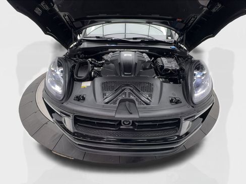 Used 2023 Porsche Macan S image 42
