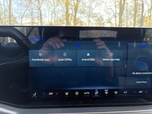 Used 2025 Ford Mustang Premium RWD image 33