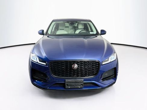 Used 2023 Jaguar F-PACE S AWD/4WD image 2
