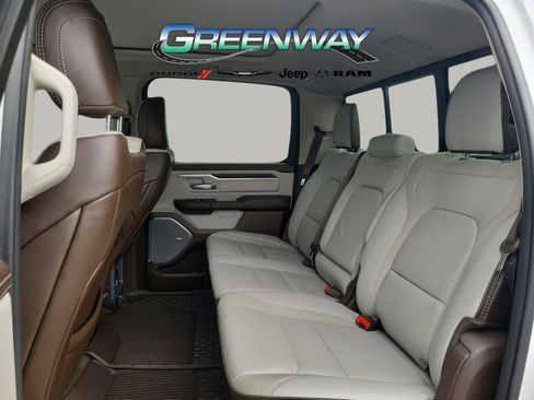 Used 2025 RAM 1500 Laramie image 16