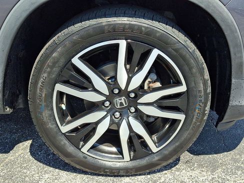 Used 2021 Honda Pilot Touring image 8