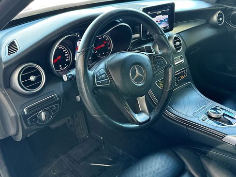 Used 2018 Mercedes-Benz C 300 Sedan image 8