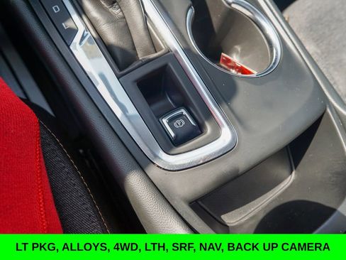 Used 2022 Chevrolet Equinox LT FWD image 28