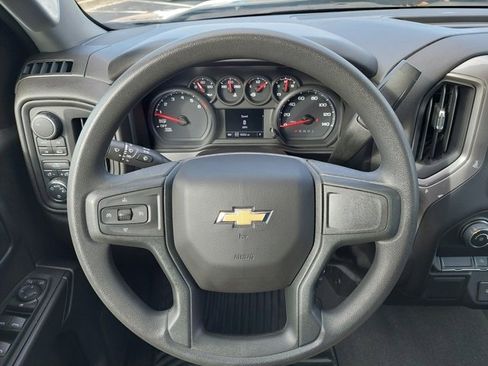 Used 2022 Chevrolet Silverado 1500 Custom image 26