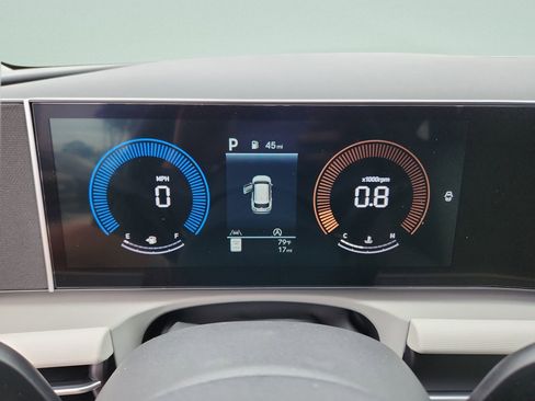 New 2026 Hyundai Tucson SEL FWD image 35