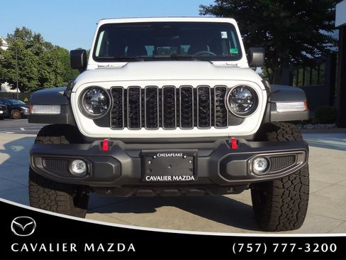 Used 2026 Jeep Gladiator Rubicon AWD/4WD image 9
