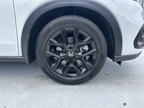 Used 2024 Honda HR-V Sport image 13