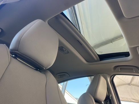 Used 2021 Honda HR-V EX-L image 15