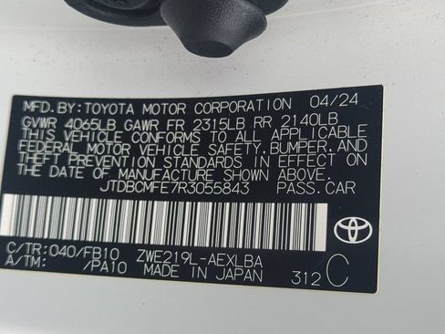 Used 2024 Toyota Corolla LE FWD image 23