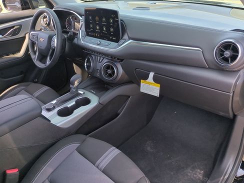 New 2026 Chevrolet Blazer LT w/ Convenience Package image 28