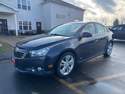 Used 2014 Chevrolet Cruze LTZ w/ RS Package image 2