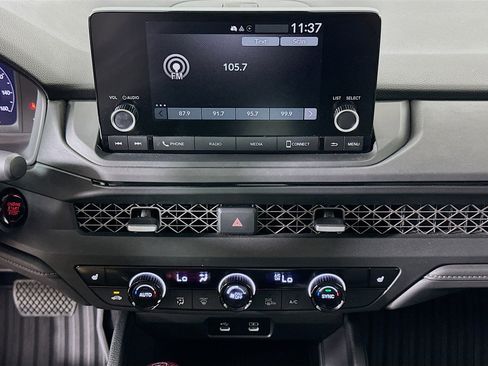 Used 2025 Honda Accord SE image 23