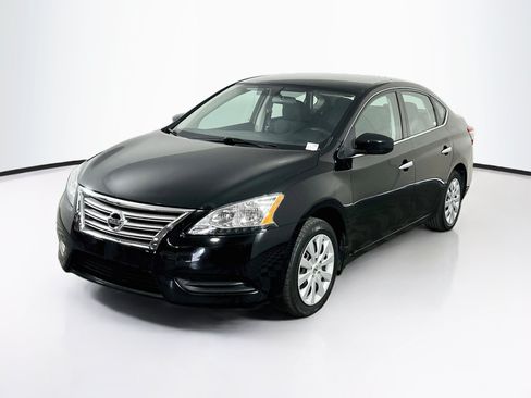 Used 2014 Nissan Sentra SV FWD image 3