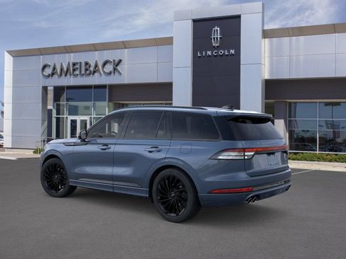 New 2026 Lincoln Aviator Reserve w/ Jet Appearance Package AWD/4WD image 4