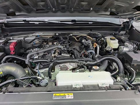 Used 2025 Toyota Tacoma SR5 image 17