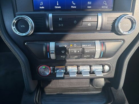 Used 2020 Ford Mustang GT w/ Equipment Group 301A image 26