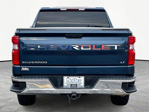 Used 2021 Chevrolet Silverado 1500 LT w/ Bed Protection Package image 4