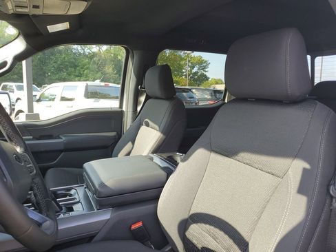 New 2025 Ford F150 XLT w/ Equipment Group 302A MID image 7