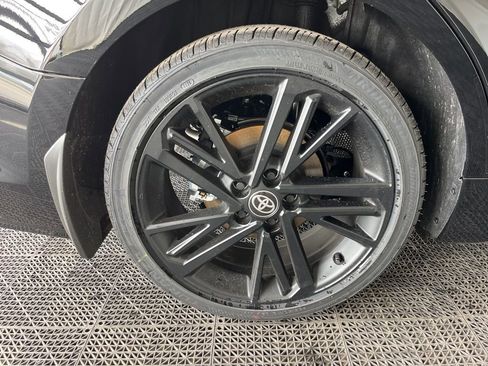 New 2026 Toyota Camry Hybrid AWD/4WD image 24