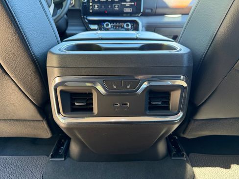 Used 2024 GMC Sierra 1500 Denali w/ Denali Reserve Package AWD/4WD image 27