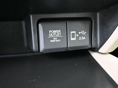 Used 2022 Honda Pilot Touring image 15