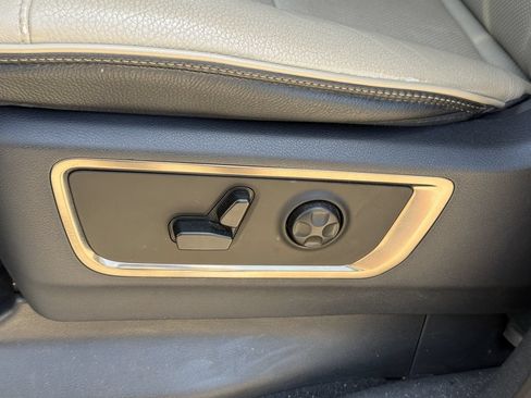 Used 2019 RAM 1500 Limited RWD image 27