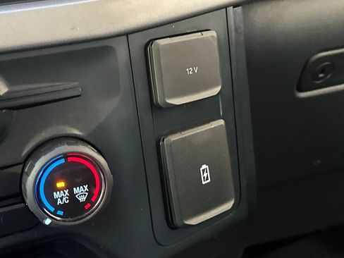 Used 2024 Ford F150 XL RWD image 51