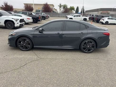 Used 2025 Toyota Camry XSE image 8