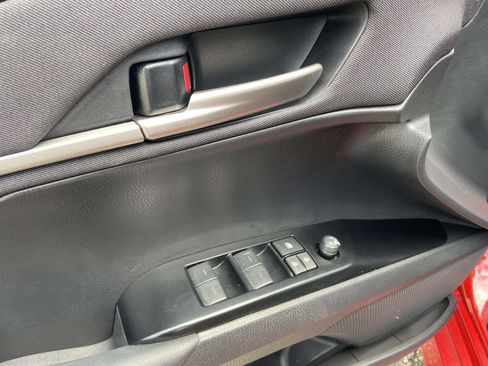 Used 2025 Toyota Camry LE FWD image 14