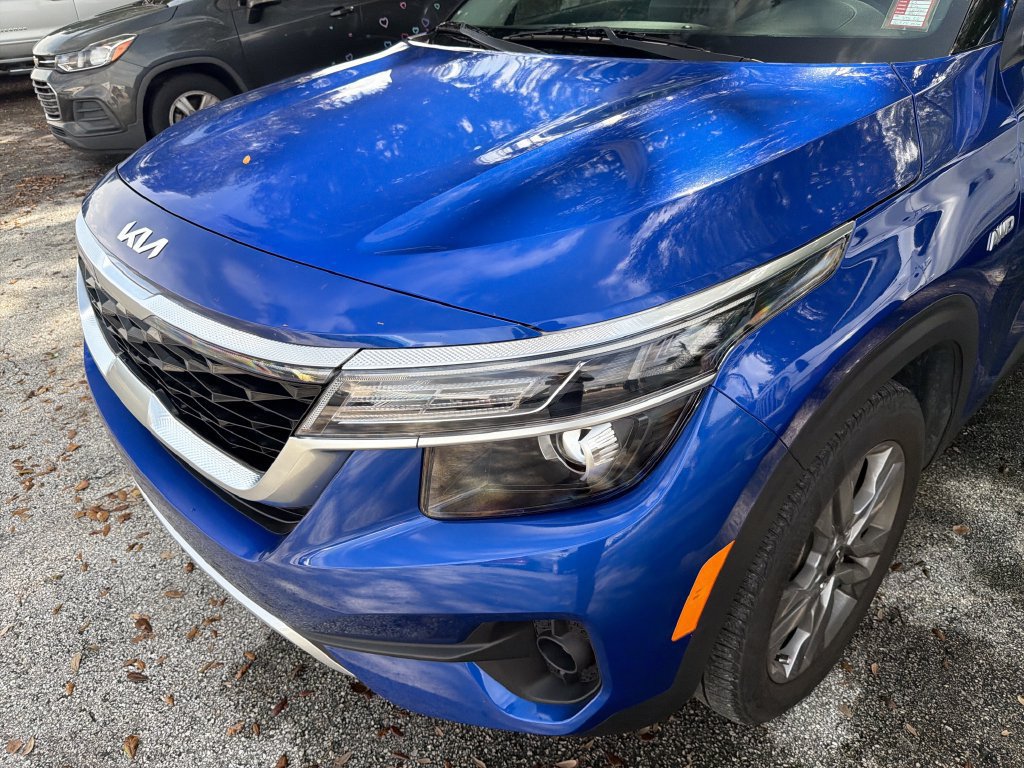 Used 2023 Kia Seltos S AWD/4WD image 9