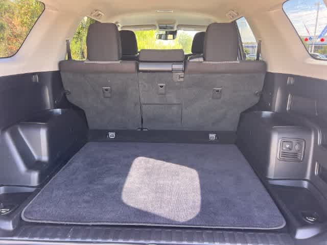 Used 2022 Toyota 4Runner SR5 AWD/4WD image 20