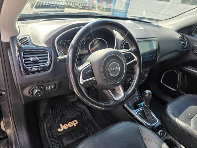 Used 2017 Jeep Compass Limited AWD/4WD image 13