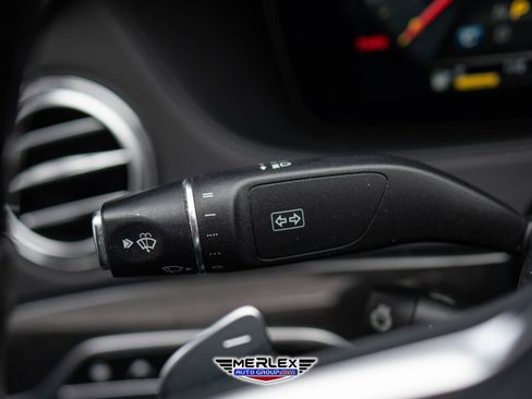 Used 2020 Mercedes-Benz S 560 4MATIC Sedan w/ Premium Package image 32