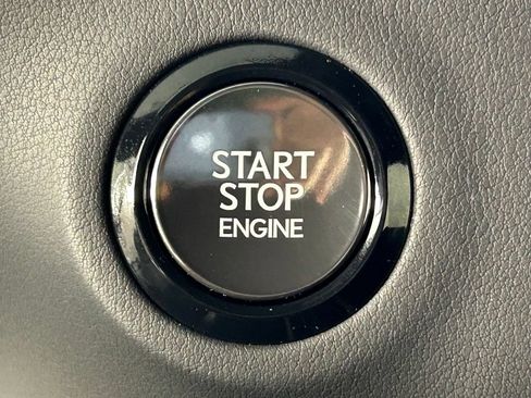 Used 2025 Lexus GX 550 w/ Cold Area Package AWD/4WD image 29