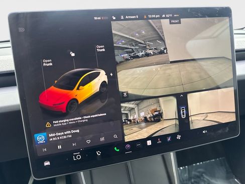 Used 2026 Tesla Model Y 2WD image 59