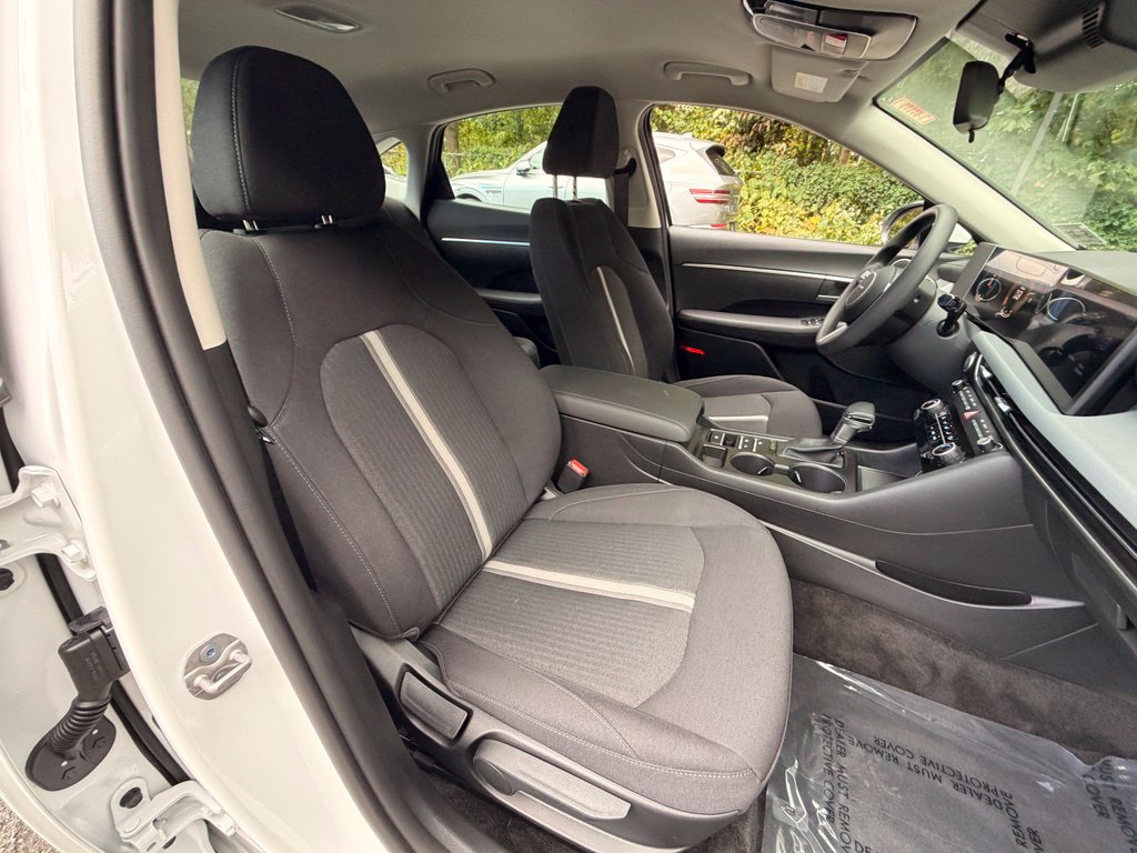Certified 2026 Hyundai Sonata SE FWD image 10