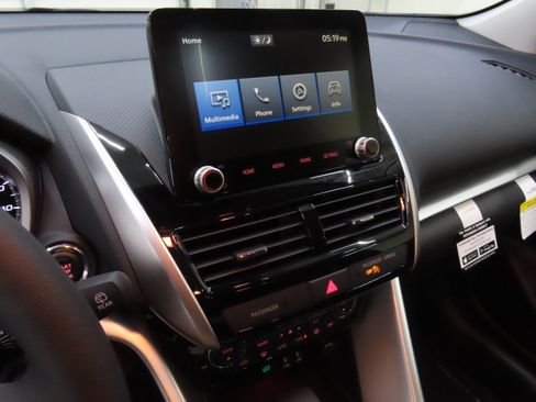 New 2026 Mitsubishi Eclipse Cross SE image 16