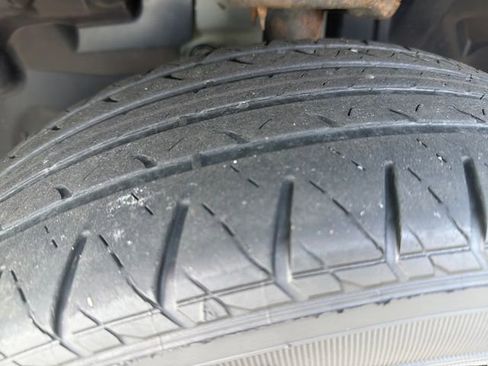 Used 2017 Jeep Renegade Altitude AWD/4WD image 32