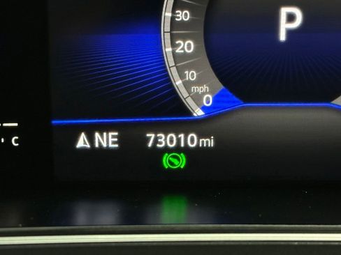 Used 2022 Volkswagen Tiguan SE FWD image 19