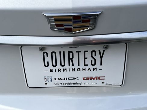 Used 2024 Cadillac XT6 Premium Luxury w/ Technology Package image 34