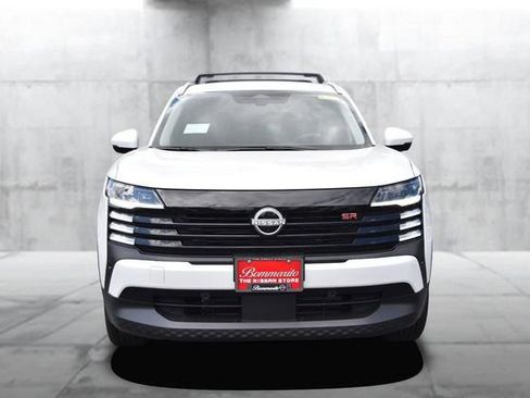 New 2025 Nissan Kicks SR image 4