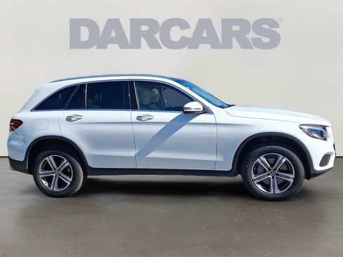 Used 2018 Mercedes-Benz GLC 300 4MATIC image 7