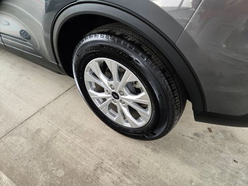 Used 2024 Ford Escape Active image 9