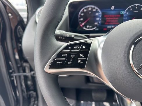 Certified 2025 Mercedes-Benz GLA 250 GLA 250 image 18